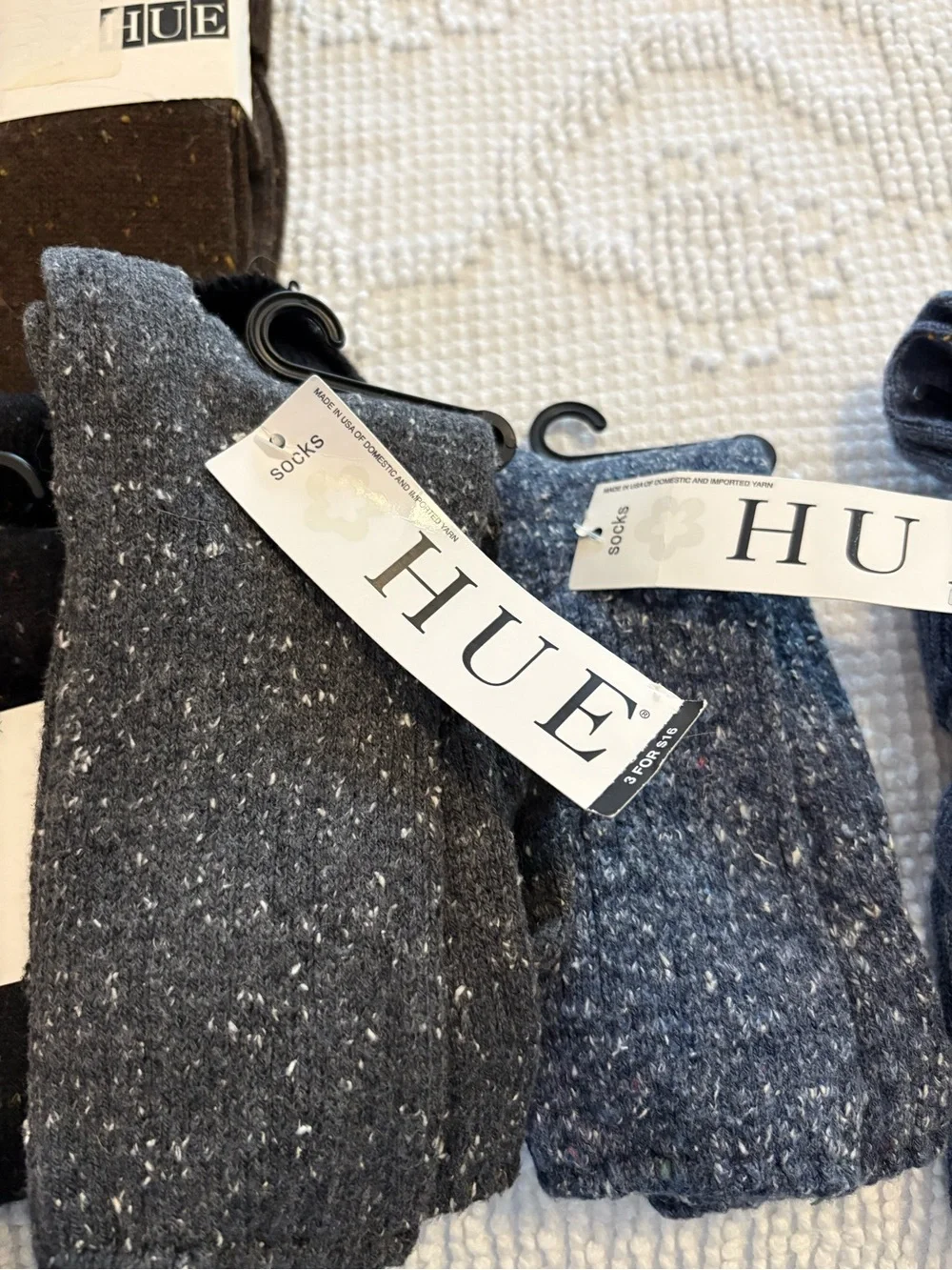 HUE Women's Assorted Socks Pack in Black, Gray, Navy, Cream, Brown